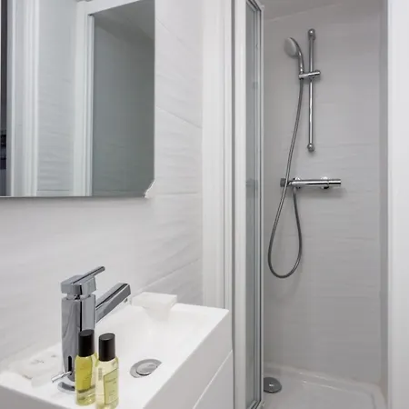 Bail Mobilite - Notre Dame De Nazareth Paris