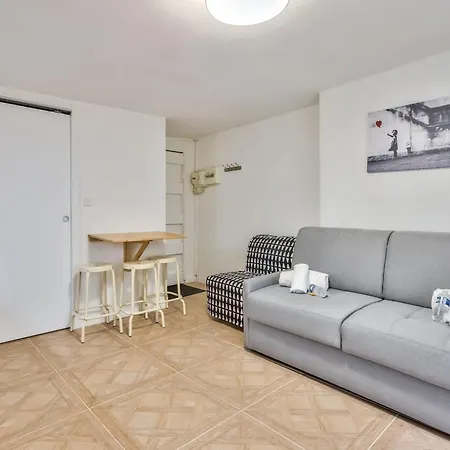 Bail Mobilite - Notre Dame De Nazareth * Paris